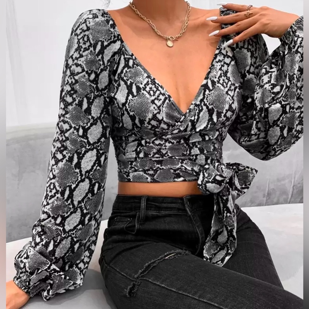 NWOT Snakeskin Print Tie-Front Blouse
